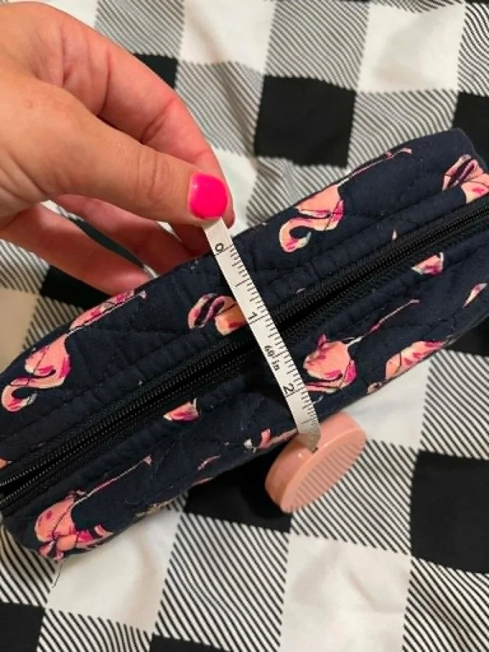LIKE NEW Vera Bradley Flamingo Fiesta Quilted Cosmetic Case, Pink Flamingo Print